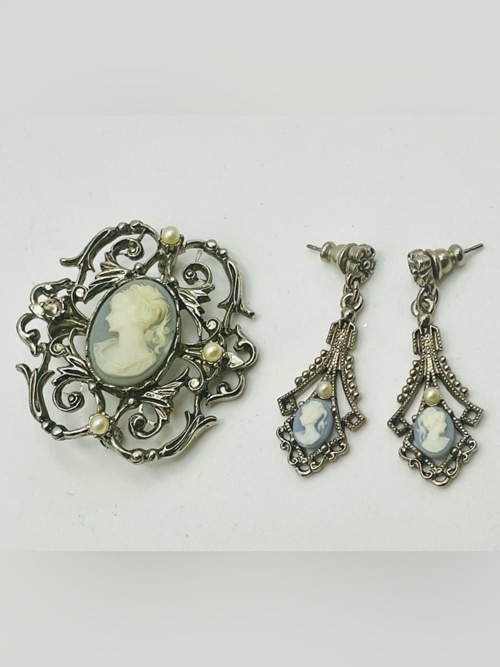 Vintage Style Victorian Cameo FauxPearl Silver-Tone Brooch and Drop Earrings Set